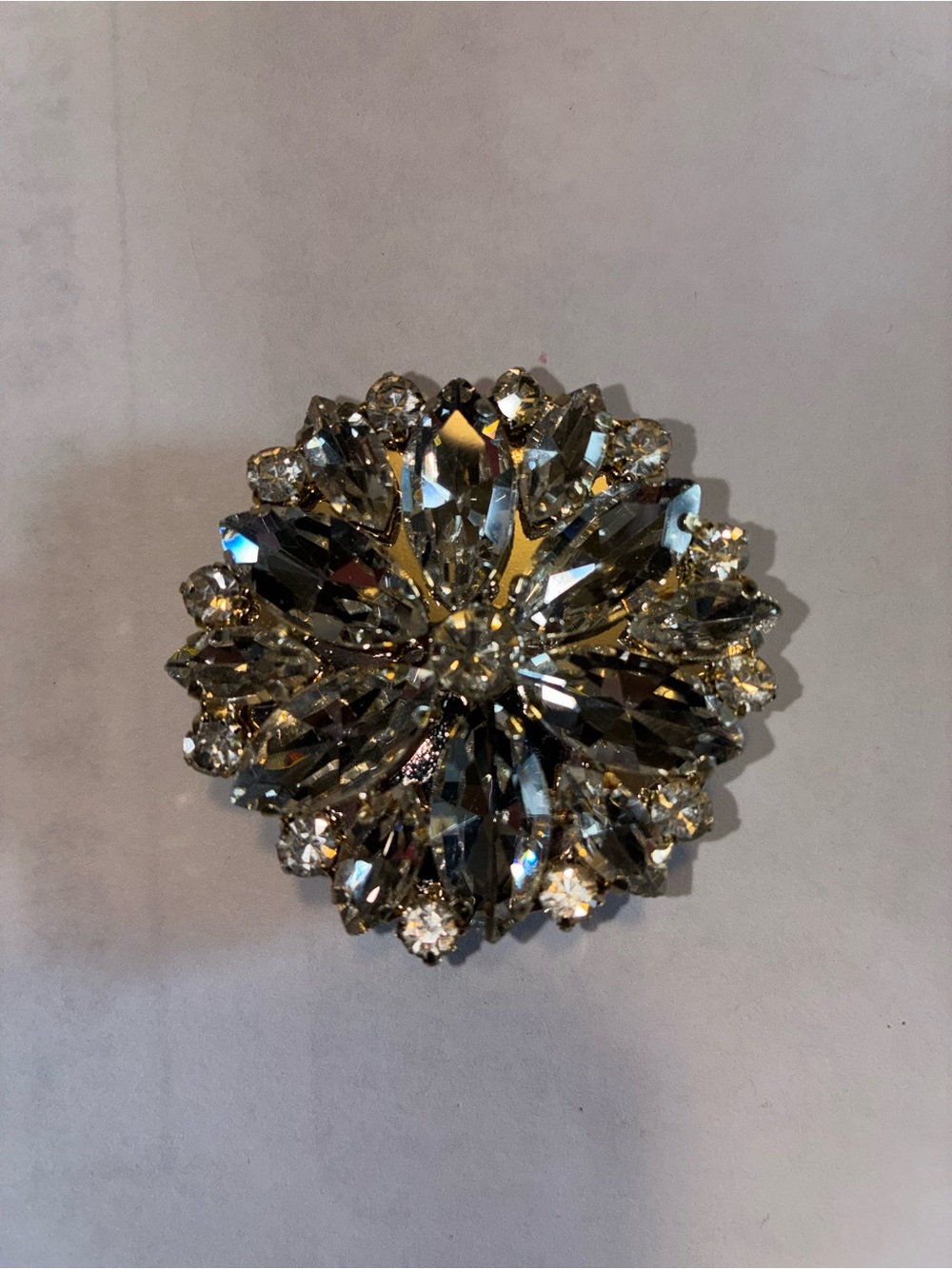 Crystal Burst phone stand pop socket